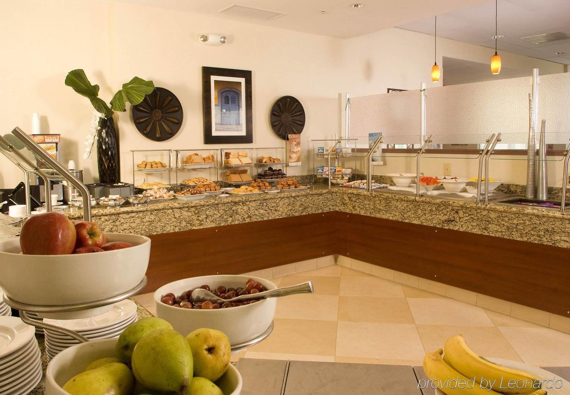 Courtyard Miami Coral Gables Hotel Restoran gambar