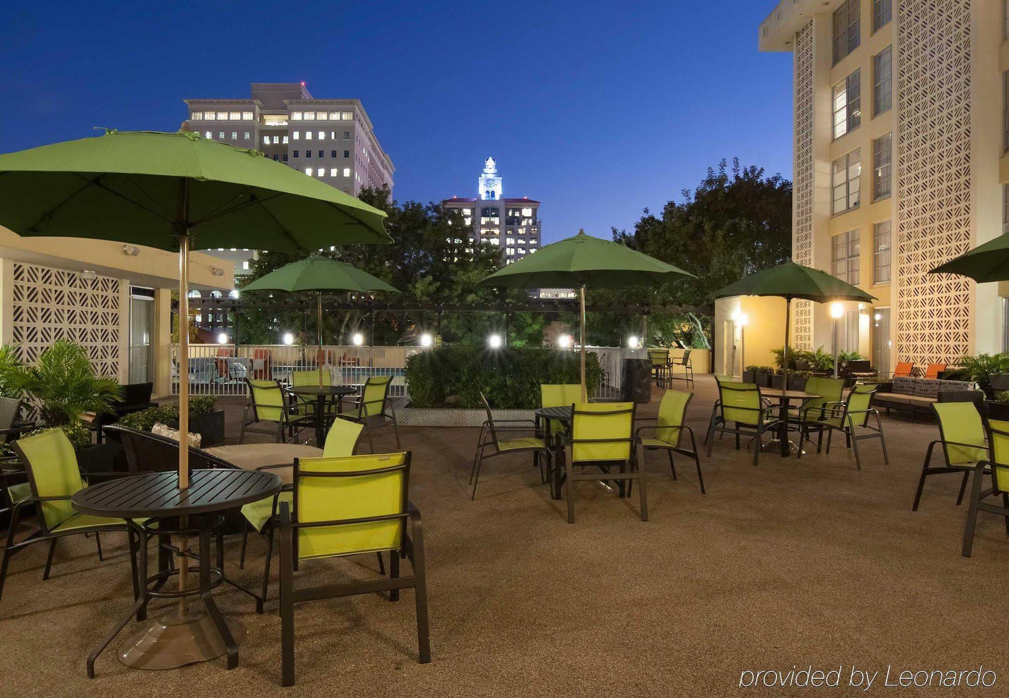 Courtyard Miami Coral Gables Hotel Luaran gambar